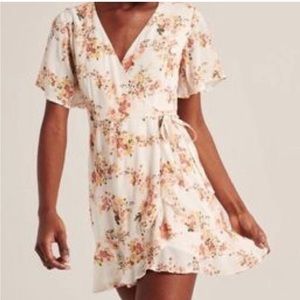 Abercrombie & Fitch floral wrap dress
